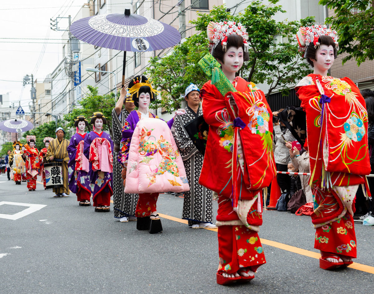 Le-hoi-tai-dat-nuoc-Nhat-Ban