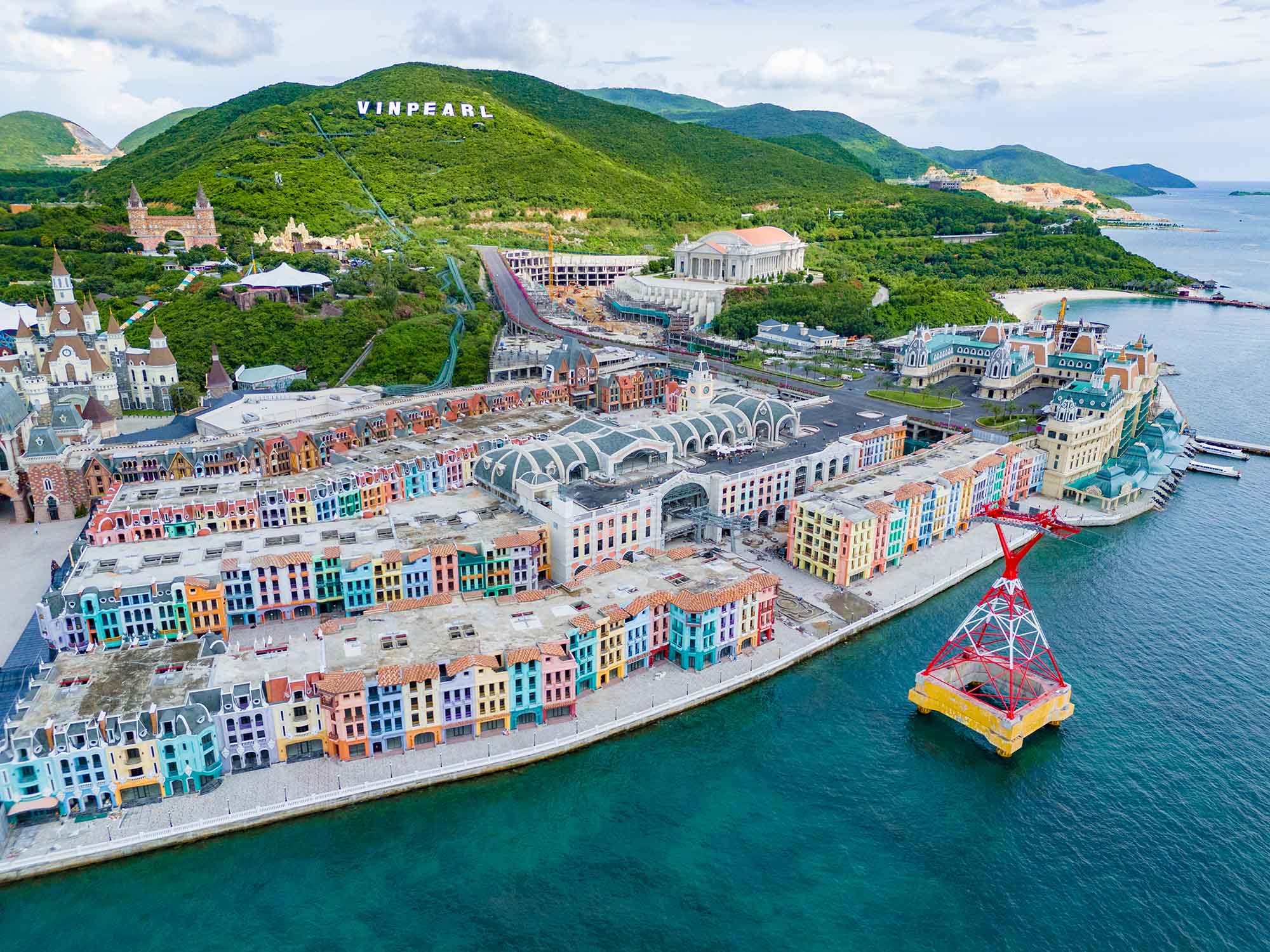Vinpearl-Harbour-o-dau-1_1705564128