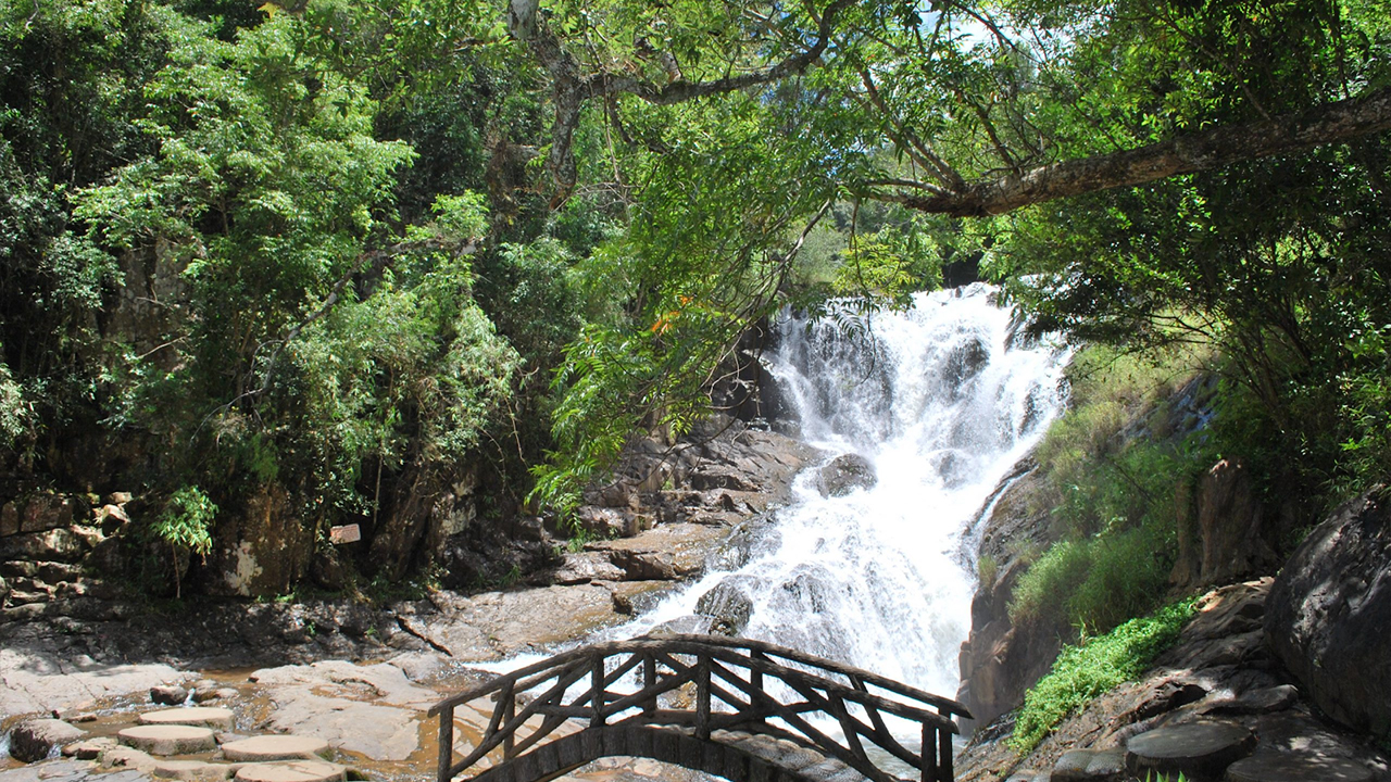 Thac-Datanla-Da-Lat-o-dau